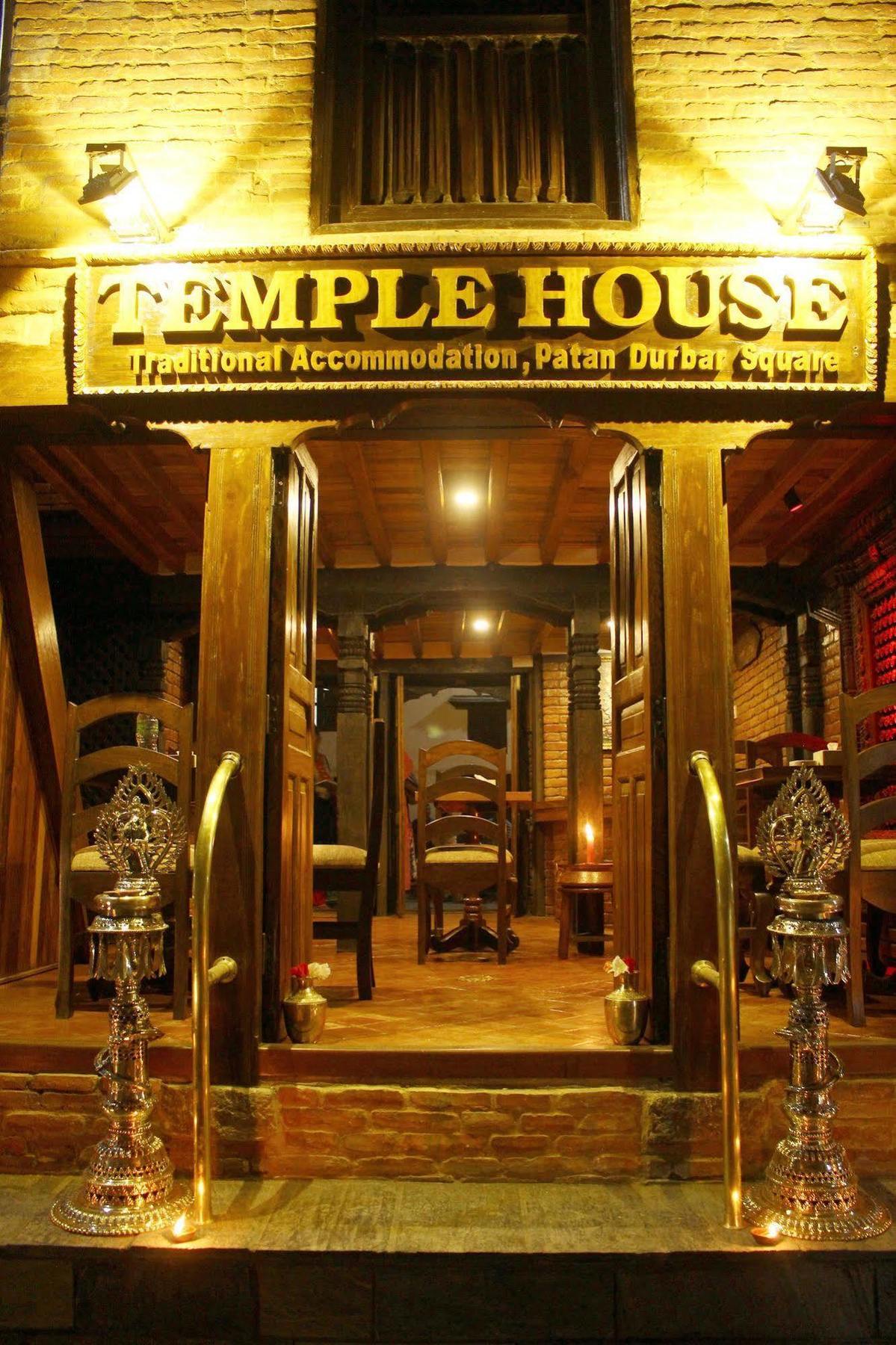 Temple House Hotel Kathmandu Buitenkant foto
